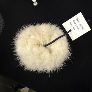 Luxurious Genuine Mink Fur Scrunchie - Cream